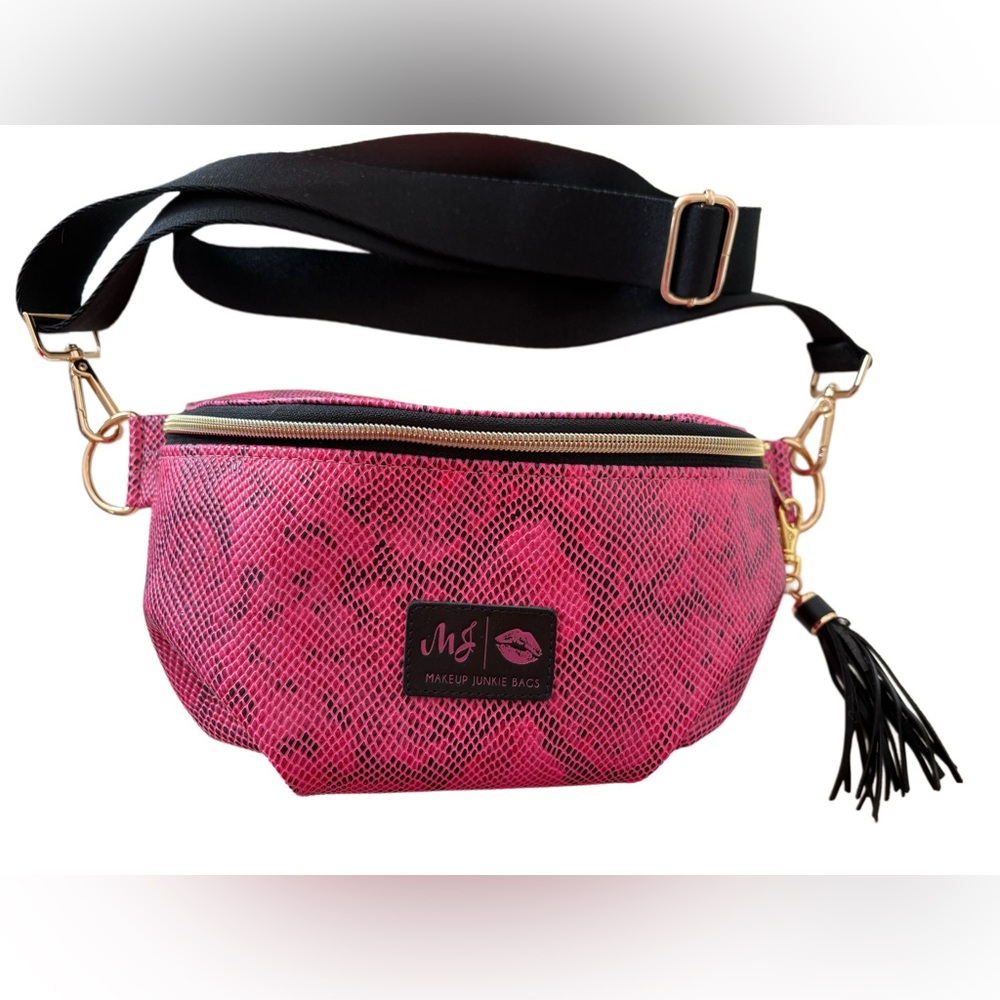 Makeup Junkie Bags Stylish Pink Sidekick Crossbody Bag